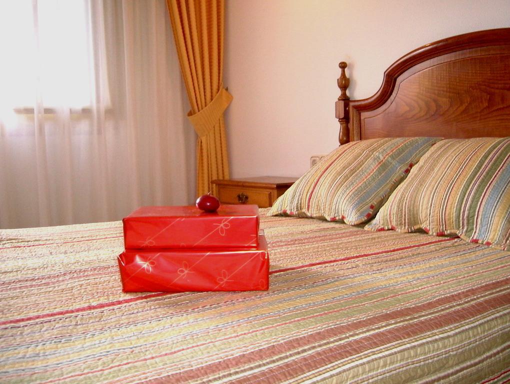 Hotel Serantes О-Грове Номер фото