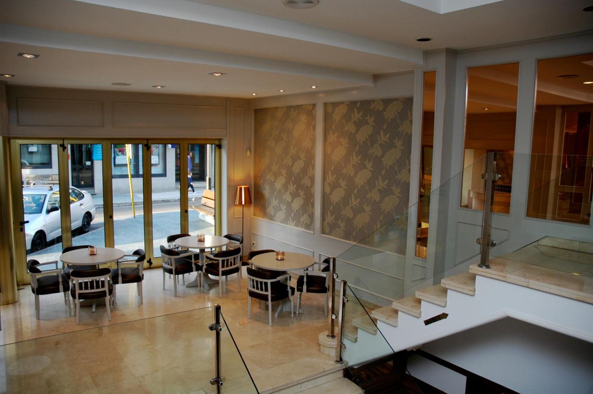 Hotel Serantes О-Грове Ресторан фото
